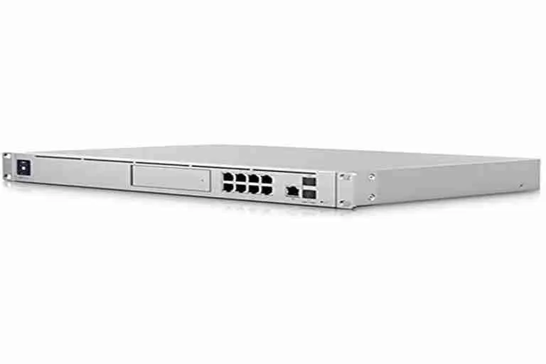 41-R0qEP8vL-768x512